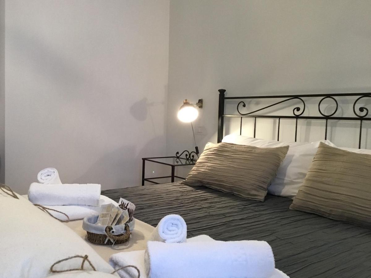 Le Fate Suites Rome Bagian luar foto